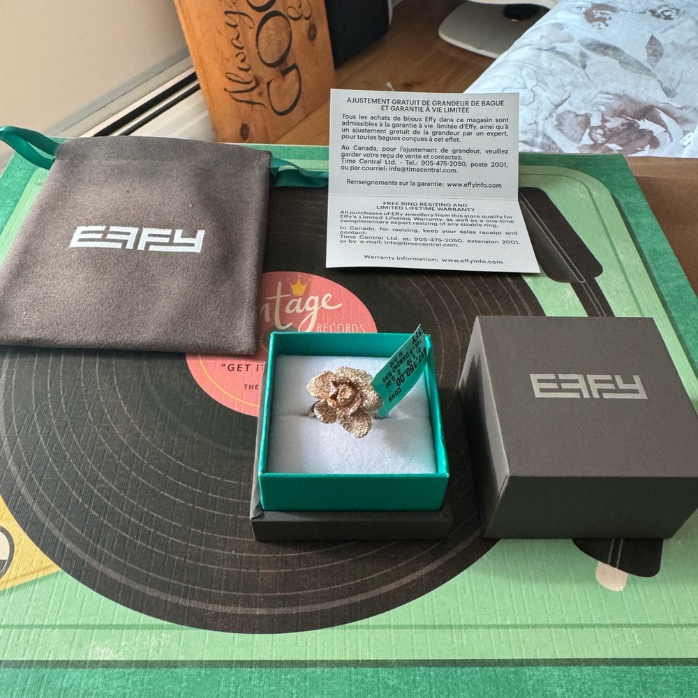FINAL DROP!!!Will be Closing my closet Effy! Floral Ring in 14kt Rose Gold
